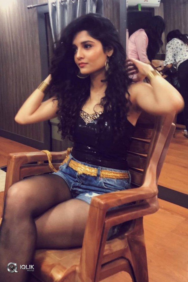 Ritika-Singh